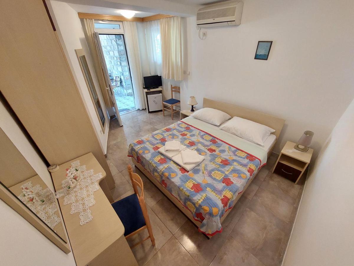 Sunny Side Vala Hotel Budva Ngoại thất bức ảnh
